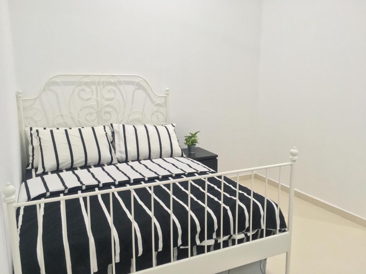 באצ'וק Arwaa Homestay Beachview מראה חיצוני תמונה