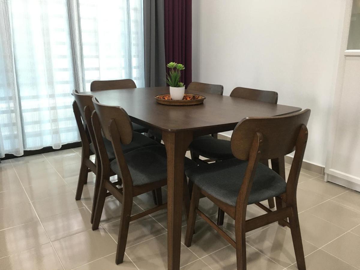 באצ'וק Arwaa Homestay Beachview מראה חיצוני תמונה