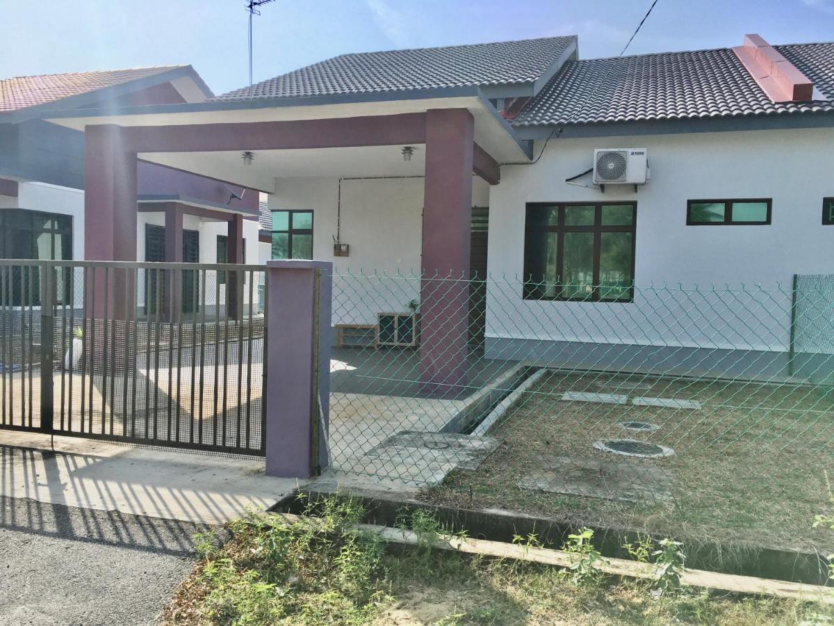 באצ'וק Arwaa Homestay Beachview מראה חיצוני תמונה