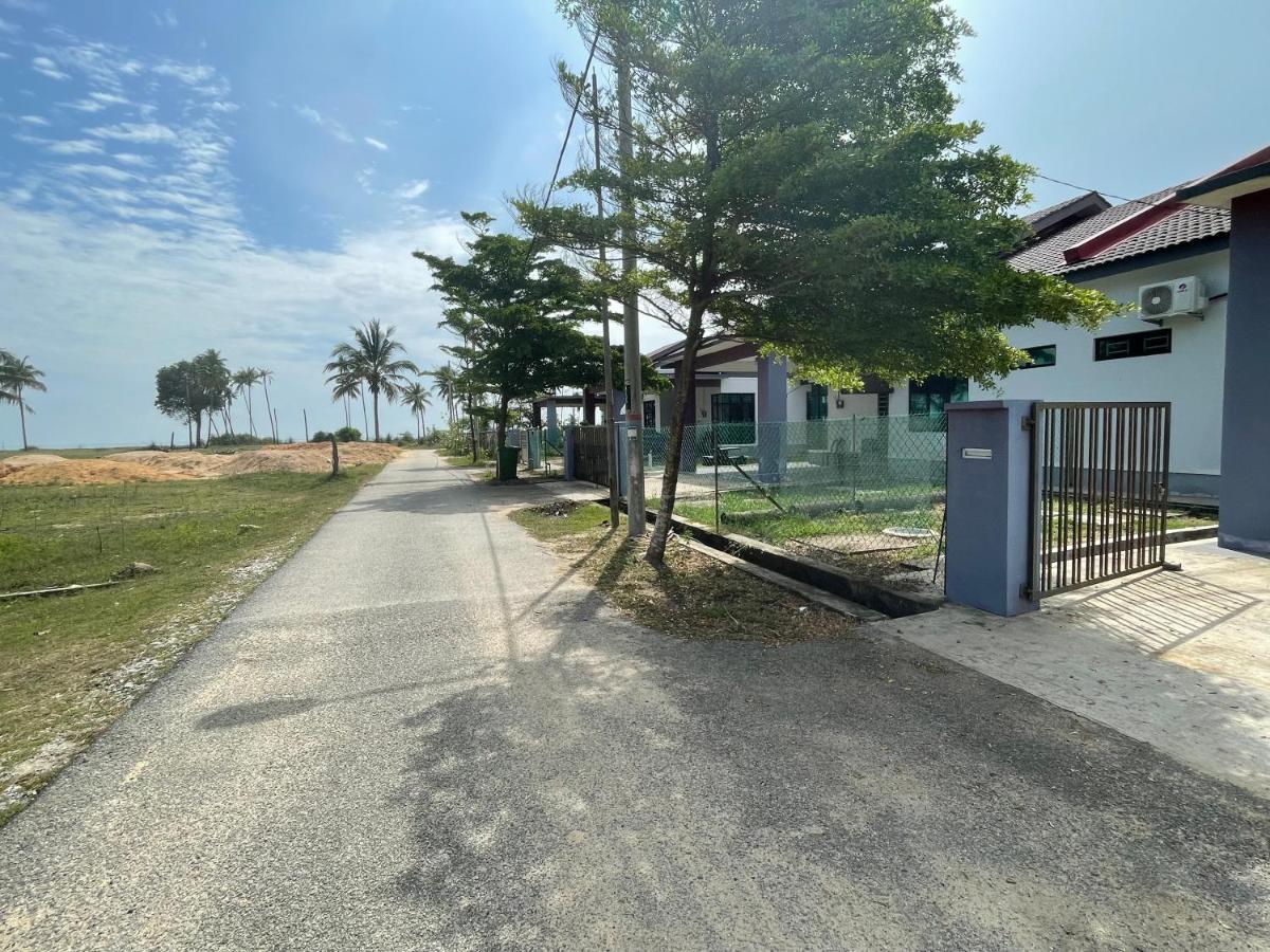 באצ'וק Arwaa Homestay Beachview מראה חיצוני תמונה