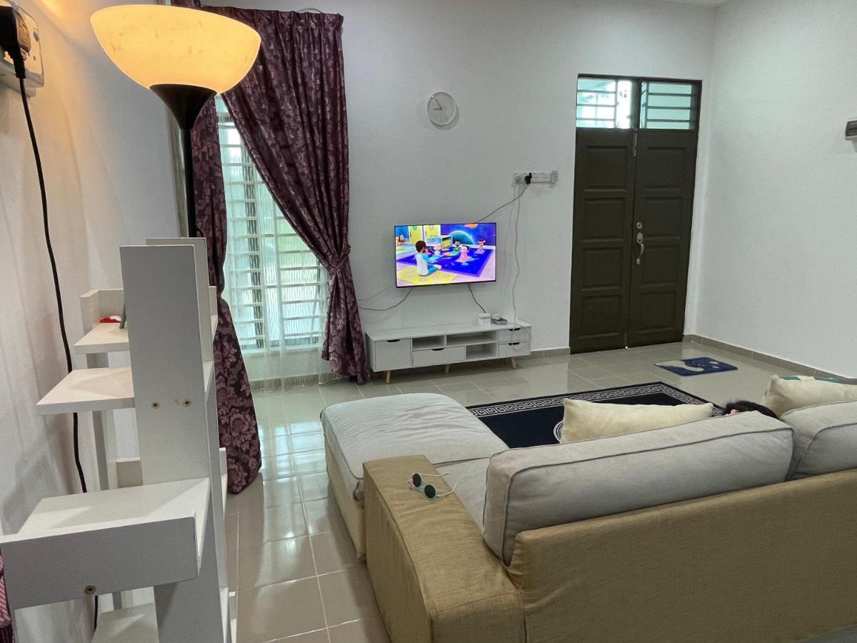 באצ'וק Arwaa Homestay Beachview מראה חיצוני תמונה