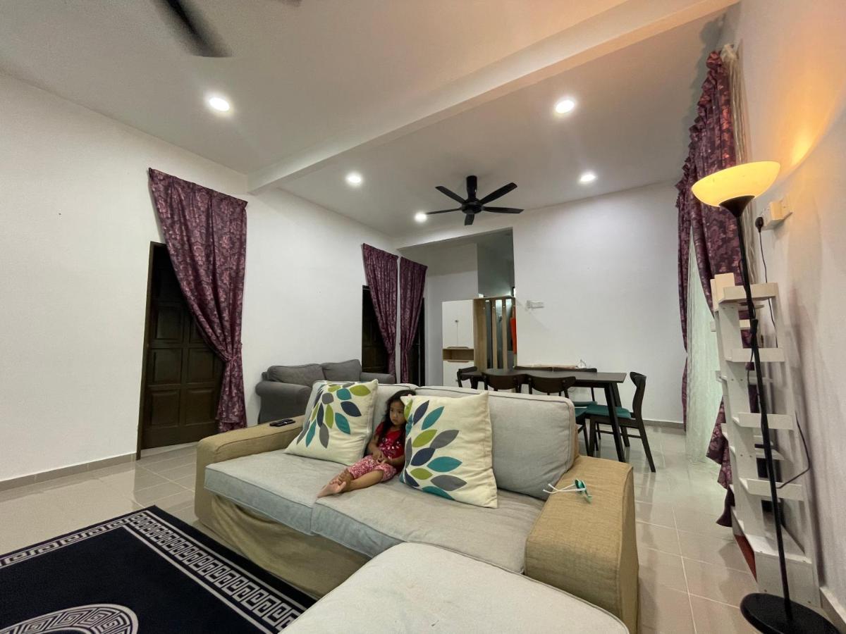 באצ'וק Arwaa Homestay Beachview מראה חיצוני תמונה