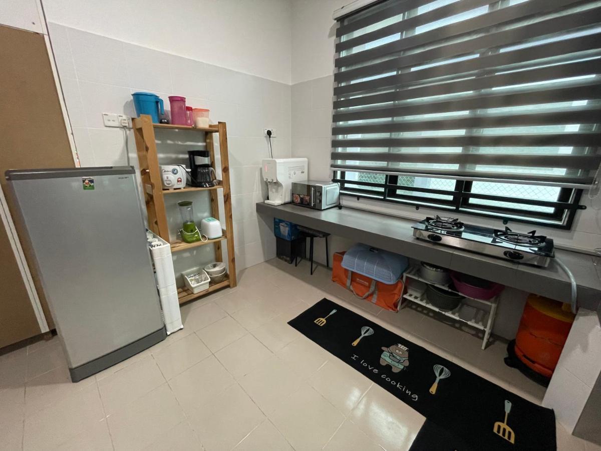 באצ'וק Arwaa Homestay Beachview מראה חיצוני תמונה